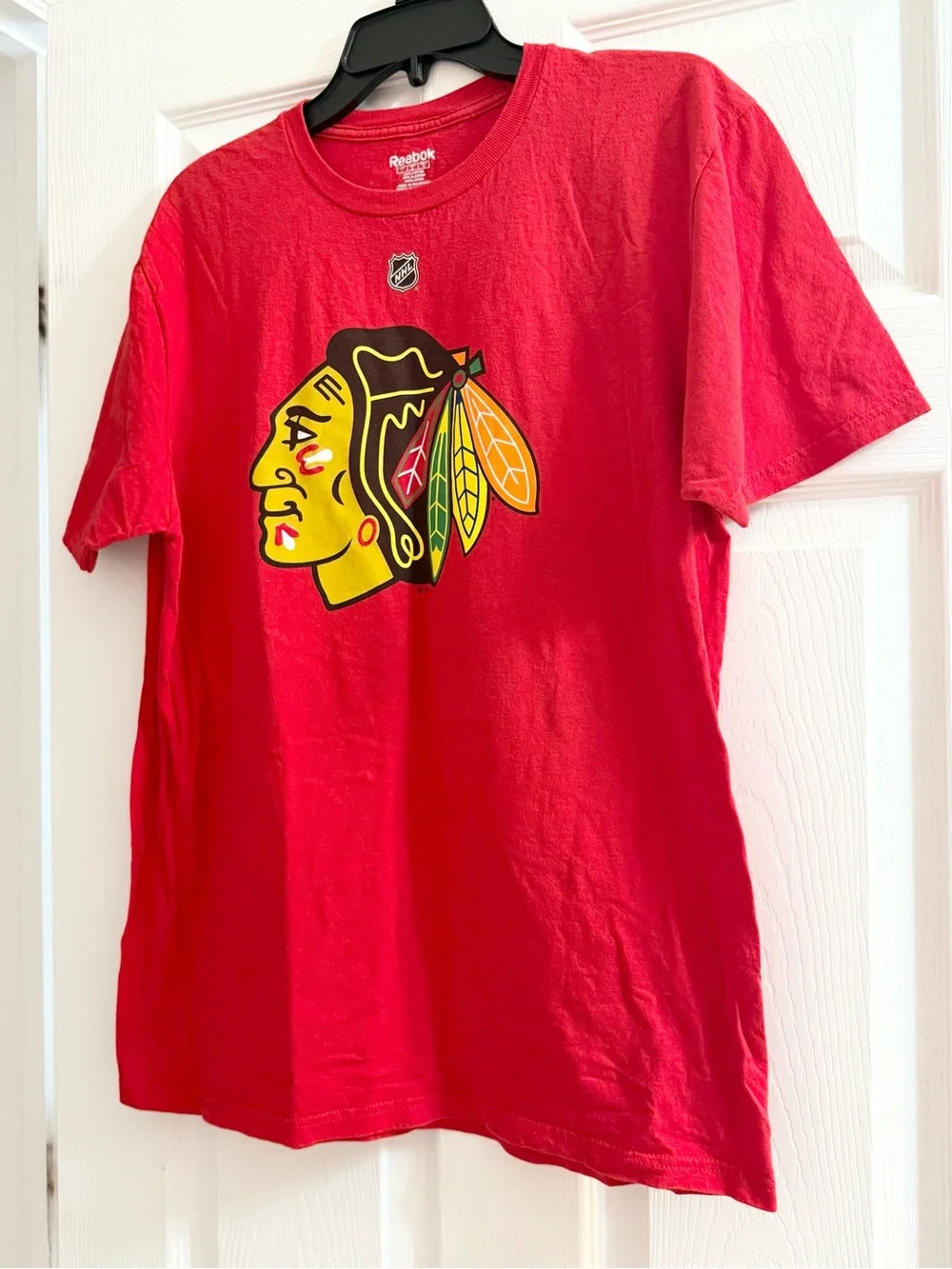 Reebok Chicago Blackhawks Patrick Kanes #88 Graphic Tee
